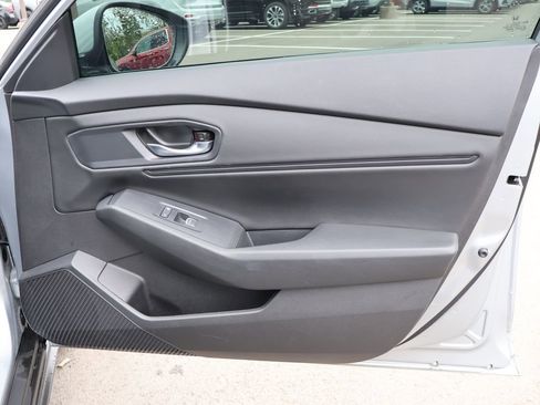 Certified 2024 Honda Accord EX image 11