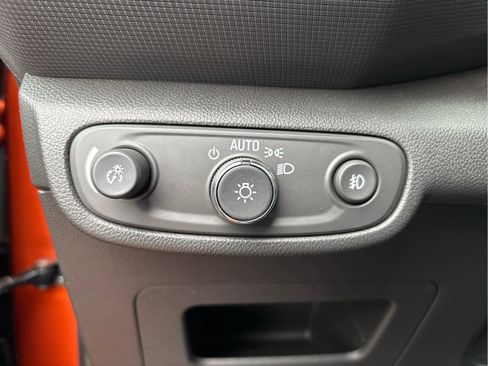 Used 2023 Chevrolet TrailBlazer LT w/ Convenience Package image 29