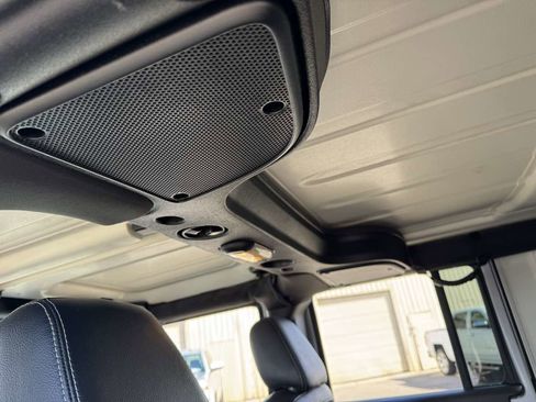 Used 2016 Jeep Wrangler Unlimited Sahara w/ Connectivity Group image 23