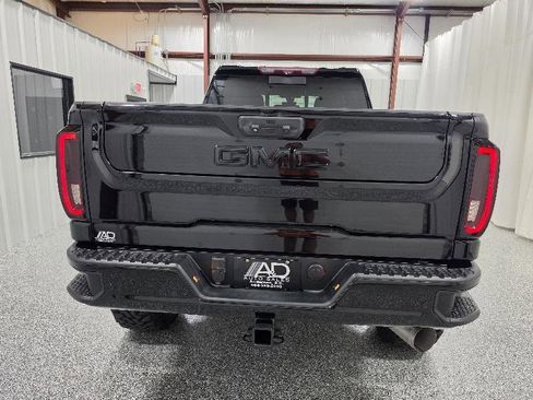 Used 2020 GMC Sierra 2500 Denali w/ Denali Ultimate Package AWD/4WD image 10
