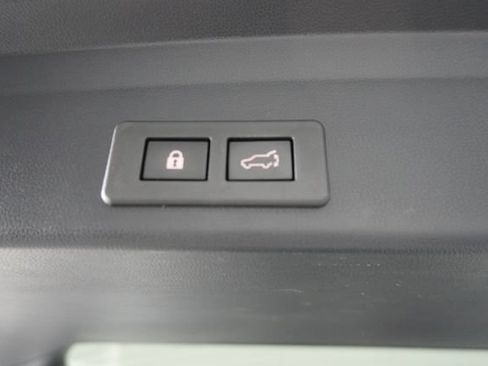 Used 2024 Subaru Ascent Onyx Edition Limited AWD/4WD image 38