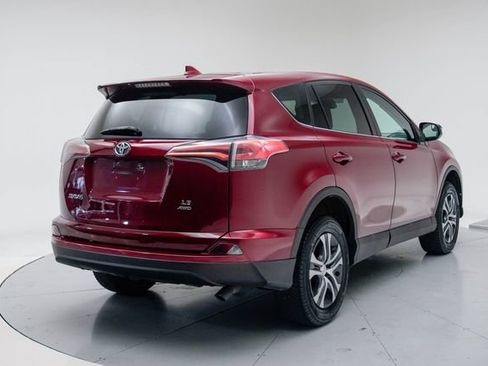 Used 2018 Toyota RAV4 LE w/ All Weather Liner Package AWD/4WD image 15