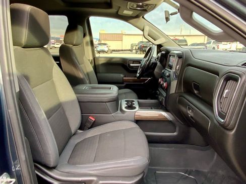 Used 2019 Chevrolet Silverado 1500 RST image 26