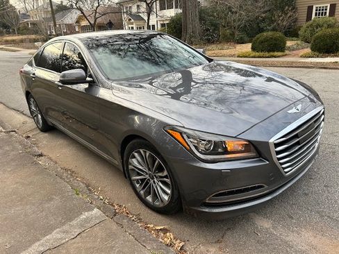 Used 2015 Hyundai Genesis 3.8 w/ Option Group 03 image 7