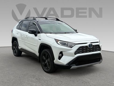 Used 2021 Toyota RAV4 XSE AWD/4WD image 1
