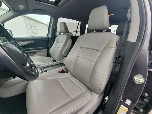 Used 2019 Honda Pilot EX-L image 19