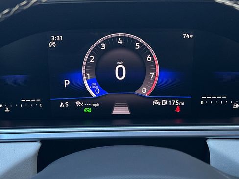 New 2026 Volkswagen Taos SE FWD image 22