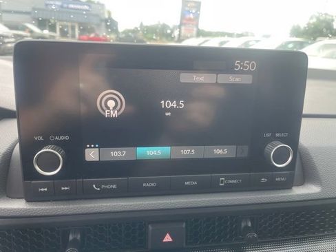 Used 2024 Honda CR-V EX image 12