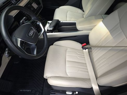 Used 2024 Audi Q8 e-tron Prestige w/ Prestige Package AWD/4WD image 12