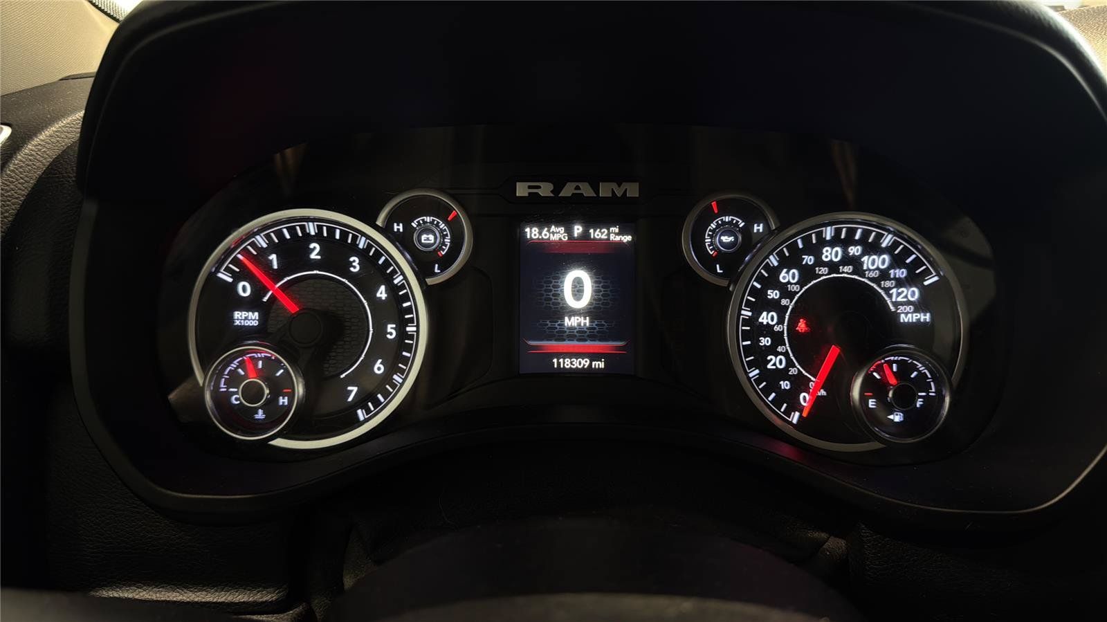 Used 2020 RAM 1500 Big Horn AWD/4WD image 14