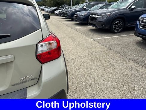Used 2014 Subaru Crosstrek 2.0i Premium AWD/4WD image 5