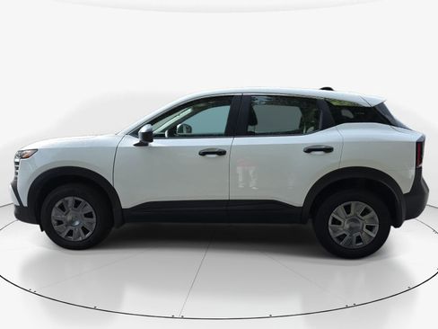 Used 2026 Nissan Kicks S FWD image 7
