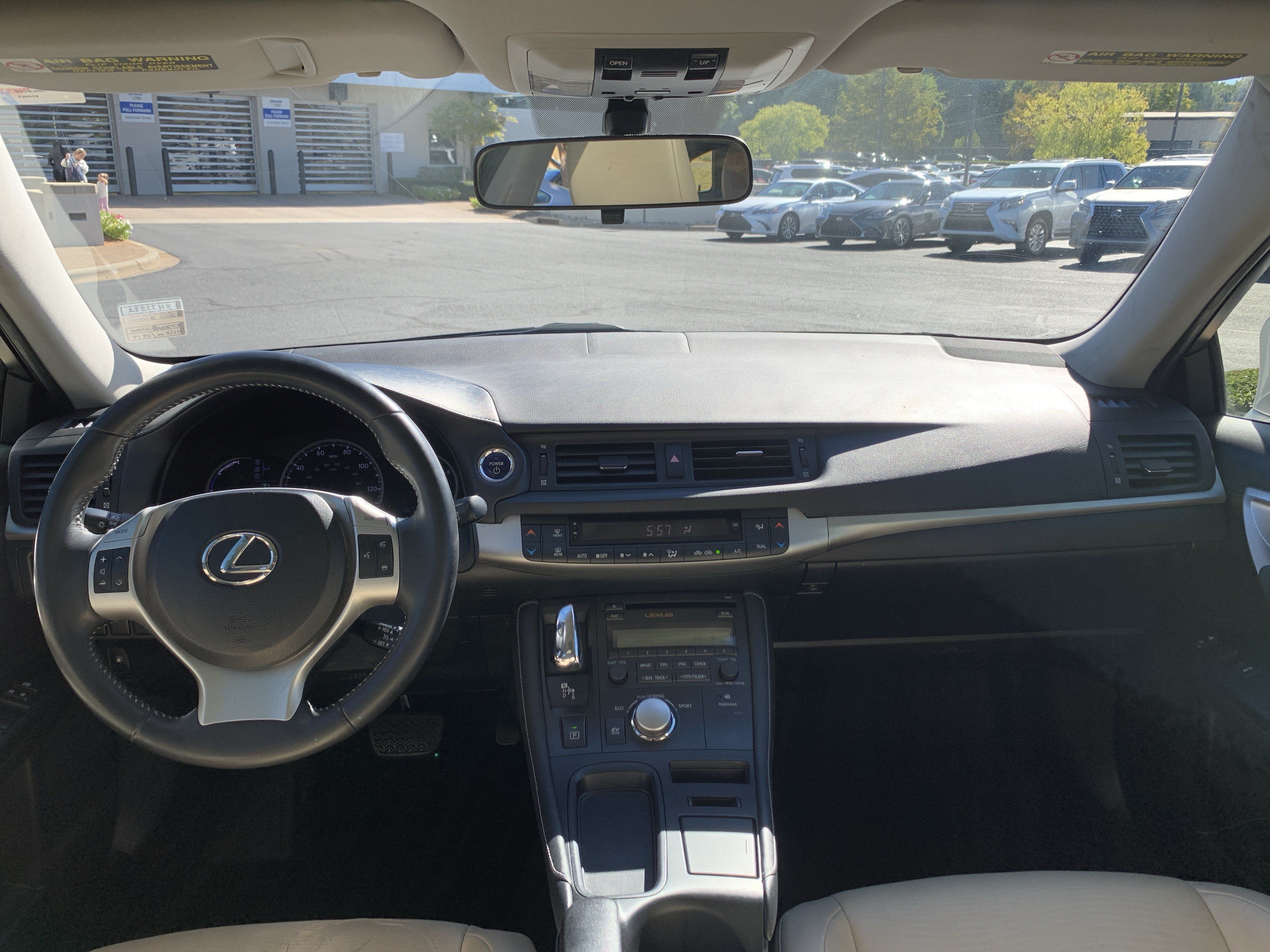 Used 2013 Lexus CT 200h FWD image 30