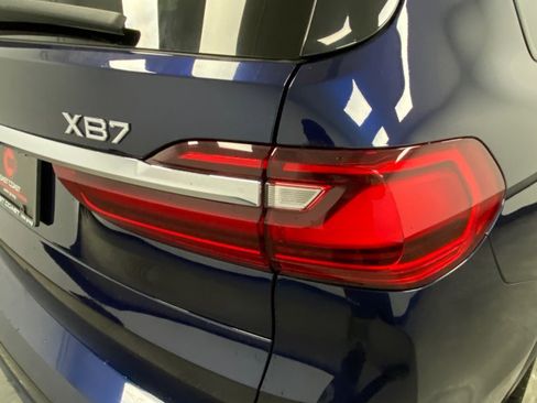 Used 2021 BMW ALPINA XB7 image 14