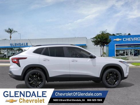 New 2026 Chevrolet Trax ACTIV w/ Driver Confidence Package FWD image 5