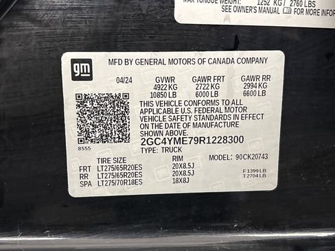 Used 2024 Chevrolet Silverado 2500 Custom w/ Custom Value Package image 34