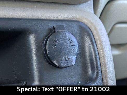 Used 2006 Chevrolet Suburban Z71 w/ Z71 Preferred Equipment Group image 23
