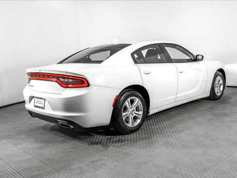 Used 2023 Dodge Charger SXT RWD image 8