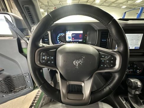 Certified 2023 Ford Bronco Black Diamond w/ Sasquatch Package AWD/4WD image 15