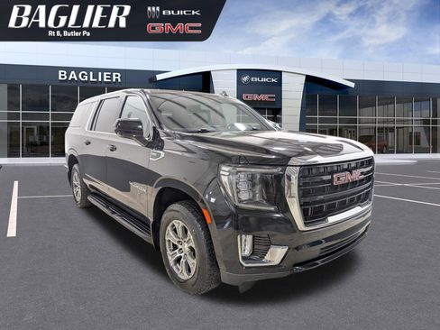 Used 2022 GMC Yukon XL SLE w/ Gmc Pro Safety Plus Package image 1