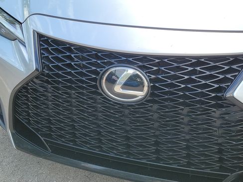 Used 2025 Lexus IS 350 F Sport RWD image 5