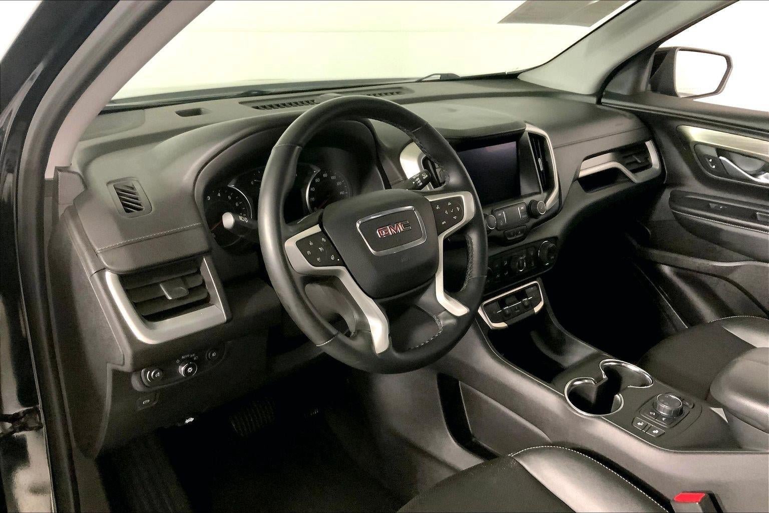 Used 2024 GMC Terrain SLT AWD/4WD image 14