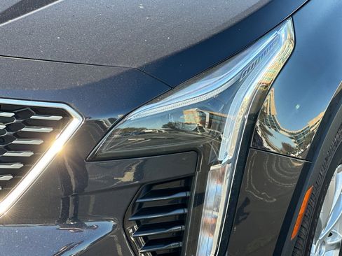 Certified 2023 Cadillac XT4 Luxury image 51