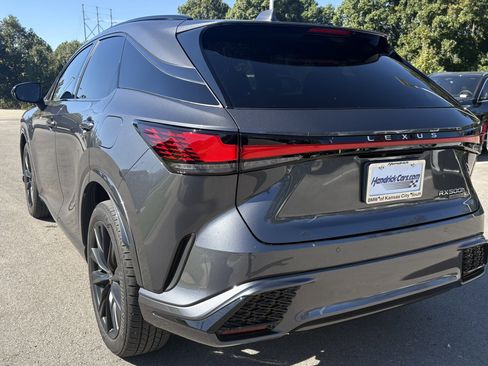 Used 2024 Lexus RX 500h F Sport image 8
