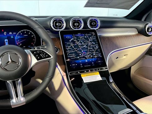 New 2026 Mercedes-Benz GLC 300 4MATIC image 8