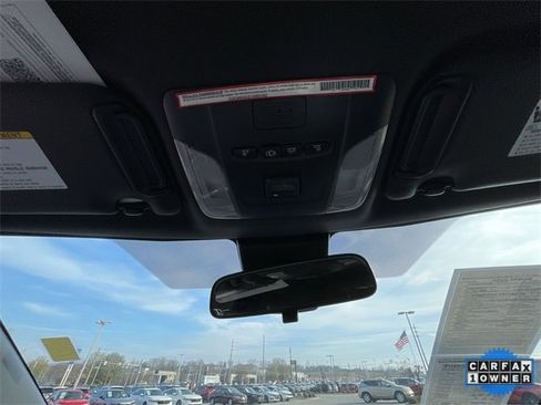 Used 2022 Toyota Corolla SE image 30