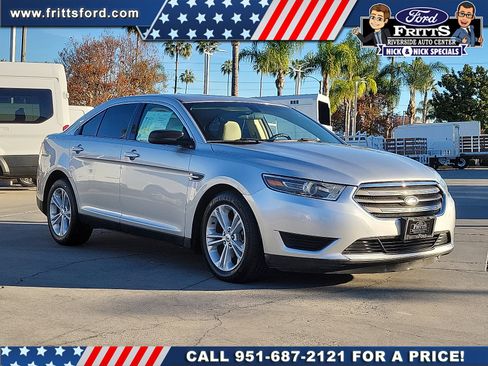 Used 2015 Ford Taurus SE image 20