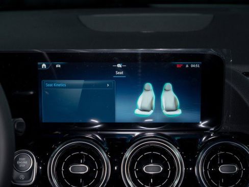 Certified 2026 Mercedes-Benz GLA 250 4MATIC image 16