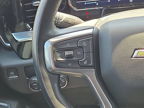 Used 2023 Chevrolet Silverado 1500 LT RWD image 18