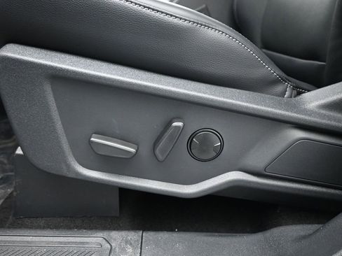 New 2026 Ford Bronco Outer Banks image 10