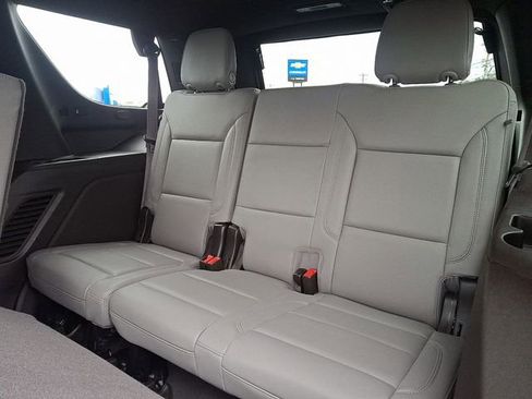 Certified 2023 Chevrolet Tahoe Z71 w/ Luxury Package image 11