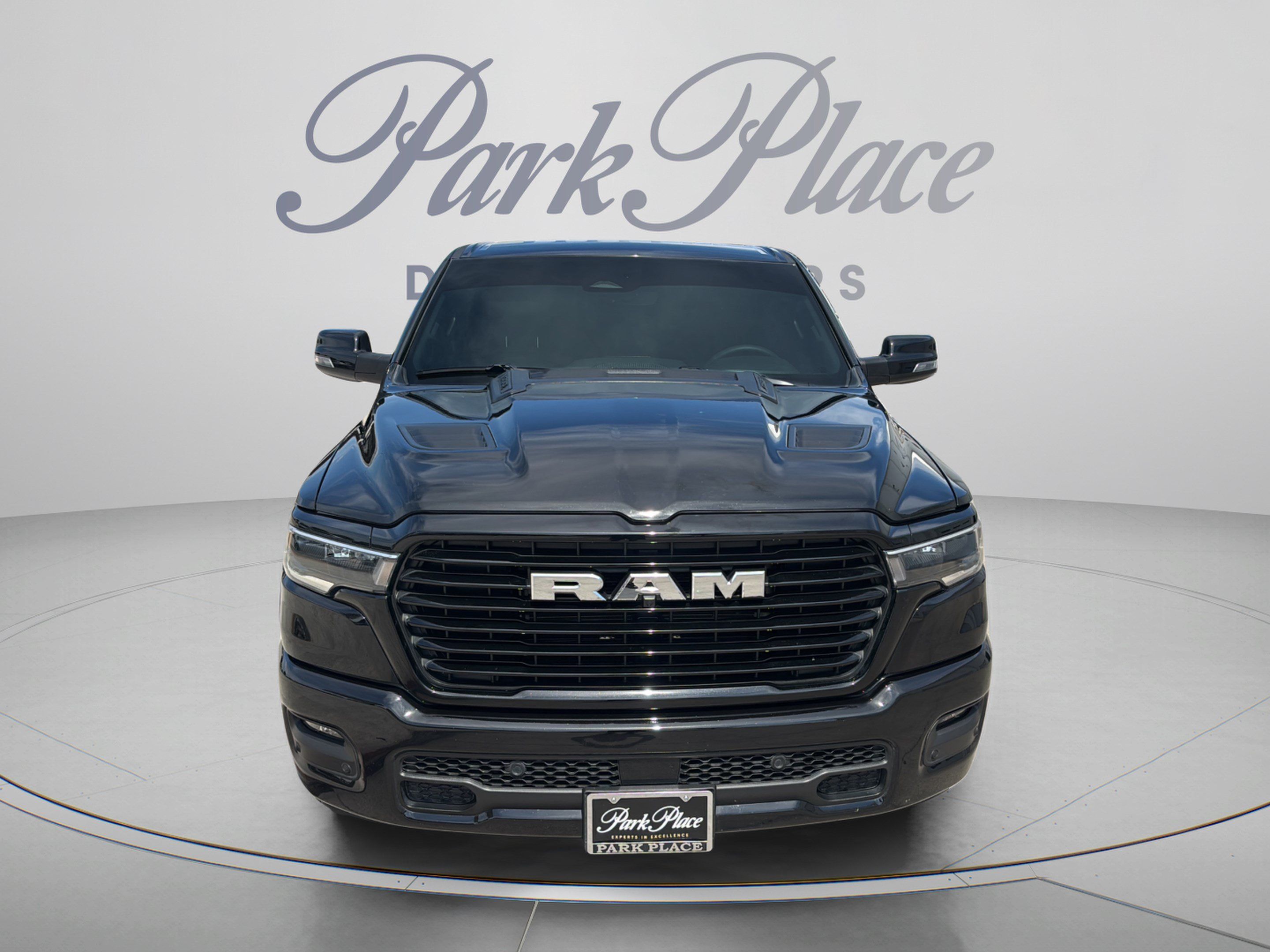 Used 2026 RAM 1500 Laramie w/ Sport Appearance Package RWD image 9