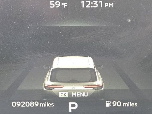 Used 2022 Mitsubishi Outlander SE image 42