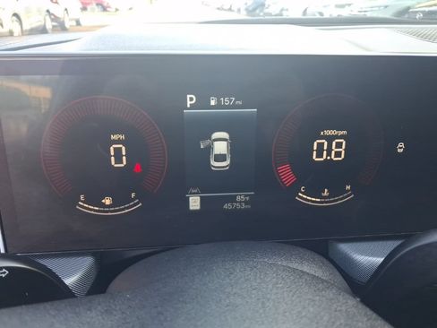 Used 2025 Hyundai Sonata SEL FWD image 2