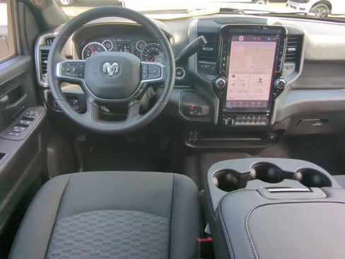 New 2026 RAM 2500 Tradesman AWD/4WD image 15