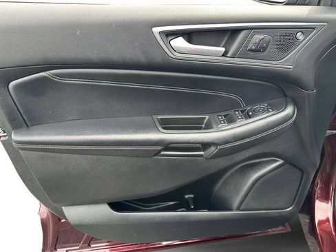 Used 2024 Ford Edge Titanium AWD/4WD image 9
