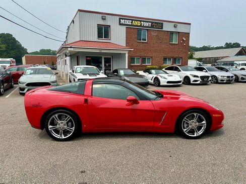 Used 2009 Chevrolet Corvette Coupe image 4
