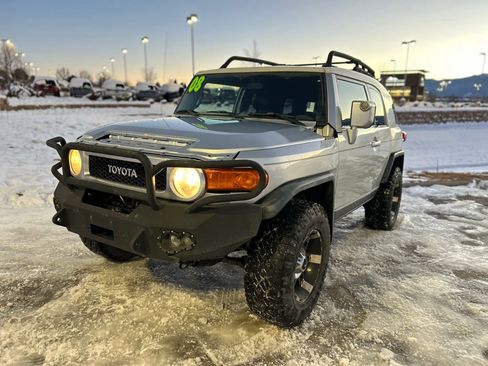 Used 2008 Toyota FJ Cruiser 4WD image 3