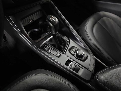 Used 2018 BMW X1 xDrive28i image 26