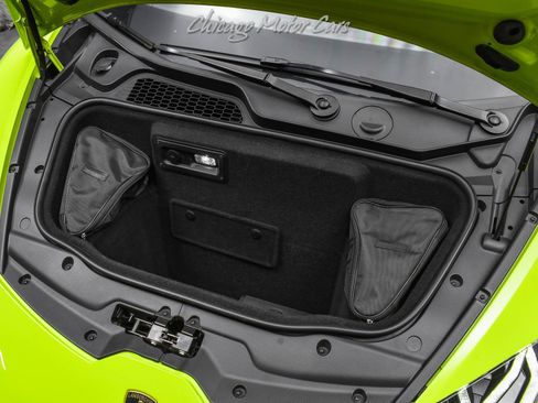 Used 2020 Lamborghini Huracan EVO image 49