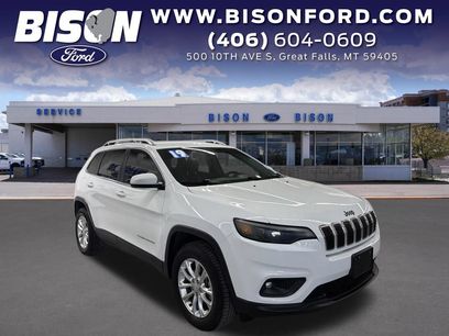 Used 2019 Jeep Cherokee Latitude w/ Cold Weather Group