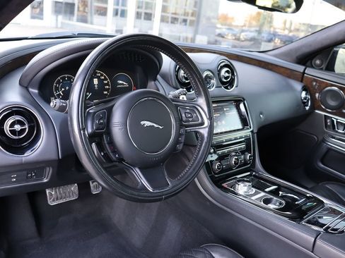 Used 2019 Jaguar XJ L Portfolio image 14