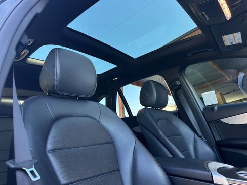 Used 2022 Mercedes-Benz GLC 300 image 18