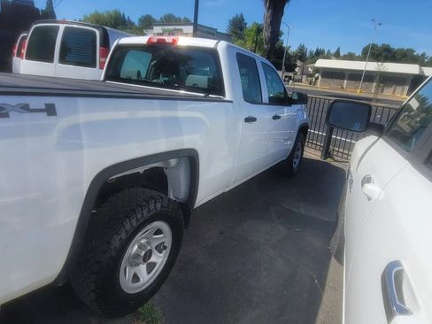 Used 2015 GMC Sierra 1500 4x4 Double Cab image 3