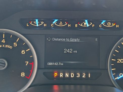 Used 2017 Ford F150 XLT w/ Equipment Group 301A Mid image 19