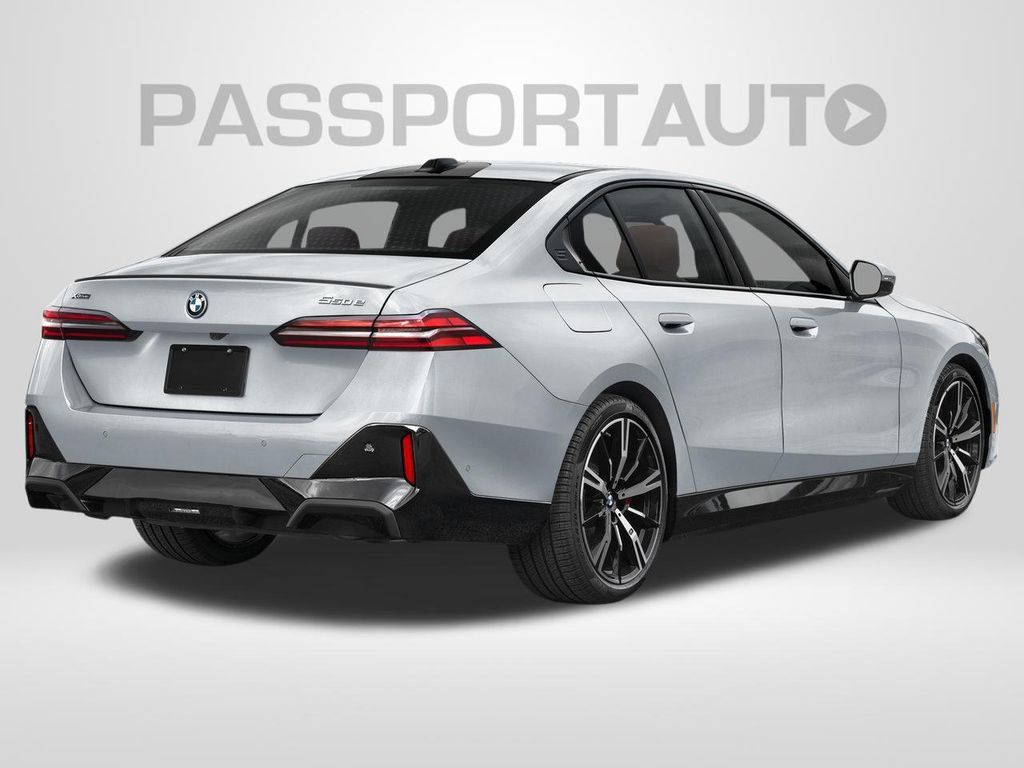 New 2027 BMW 550e xDrive AWD/4WD image 2